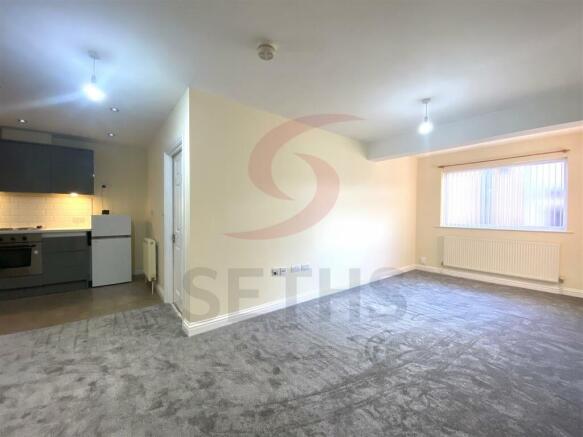 Living Room / Kitchen