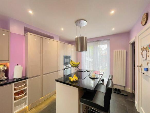 Kitchen / Diner