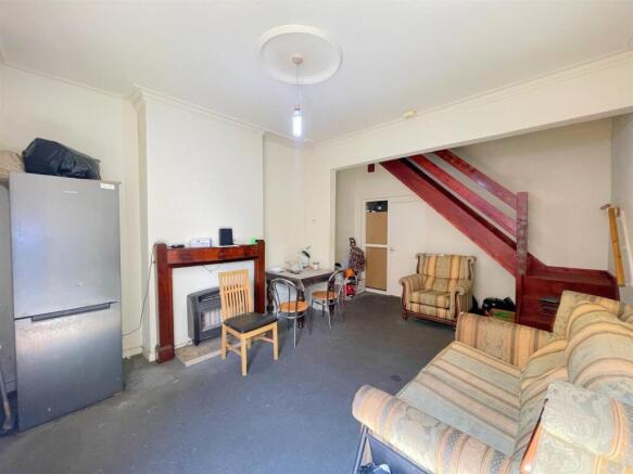 Lounge / Dining Room
