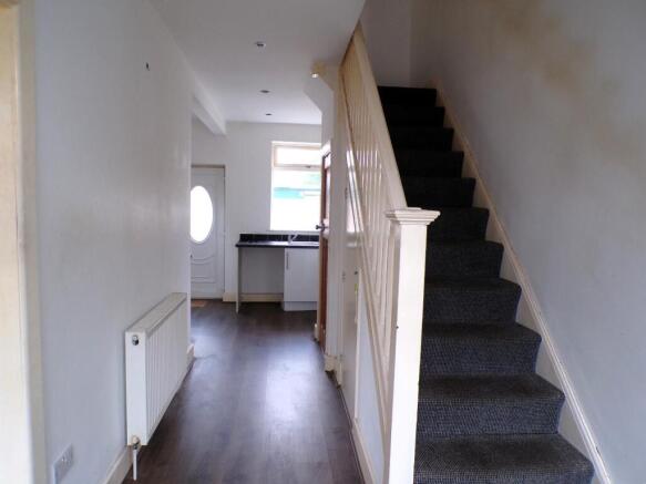 63CookeStHallway.JPG