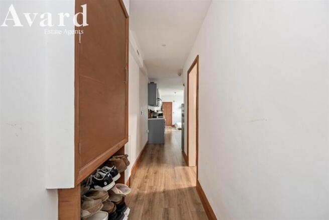 Buckingham Road, 56A-012.JPG