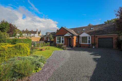 Dilhorne Road, Cheadle