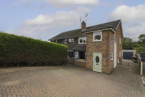 Goldhurst Drive, Tean