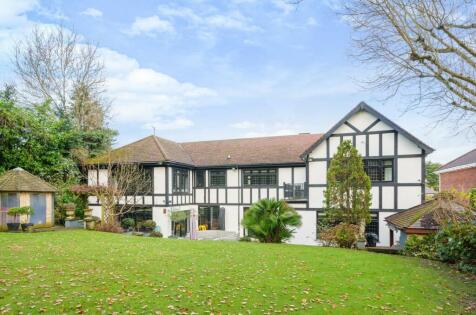 The Pastures, Totteridge