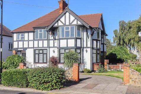 St. James Mansions, Thorpe Bay
