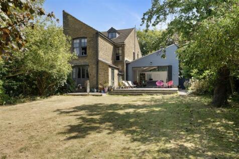 Jesmond Dene, 8 Brogdale Road, Faversham