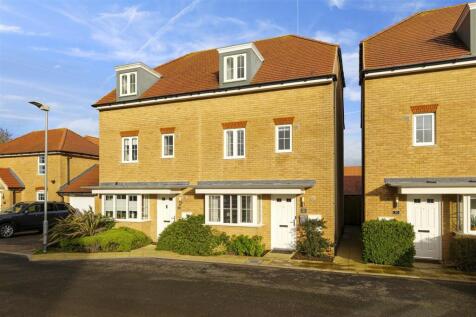 Sunshine Corner Avenue, Aylesham