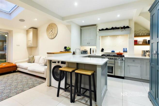 Kitchen/Dining Room