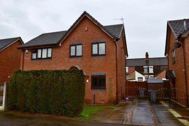 3 Bedroom Semi Detached House To Rent In Beville Street Fenton Stoke