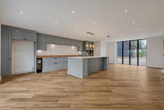 Kitchen/Dining Room