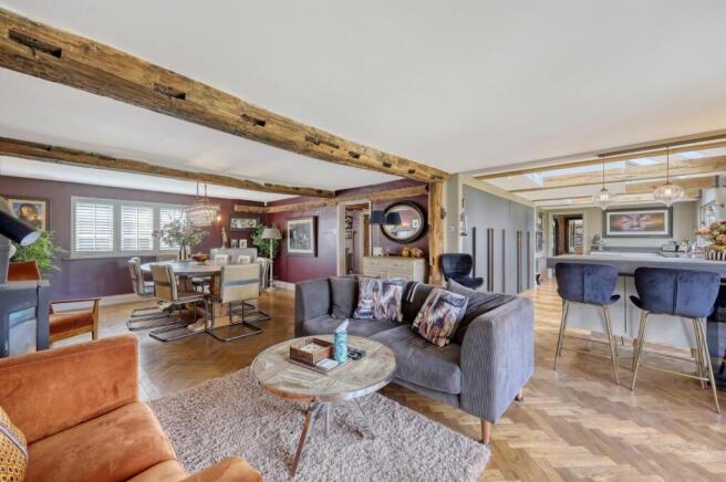 Kitchen/Dining/Family room
