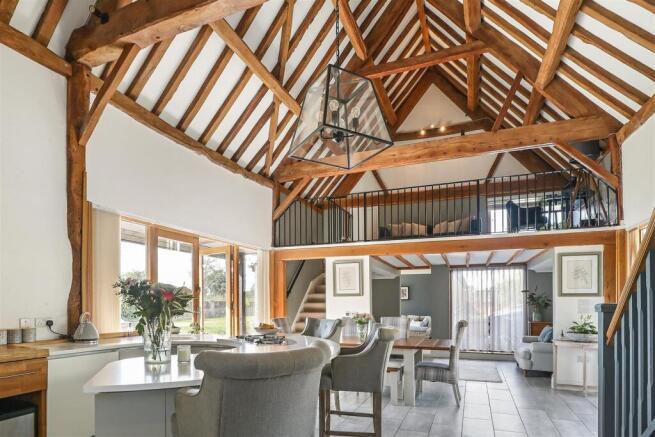 Eden Barn (40).jpg