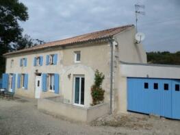 Photo of st-genis-de-saintonge, Charente-Maritime, France