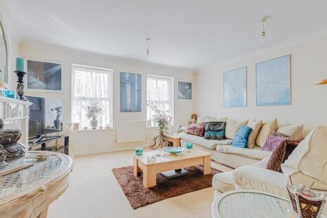 Chamberlayne Avenue, Wembley