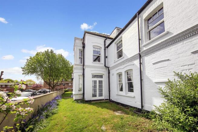 1, 38 Fauconberg Road-05 - LR.jpg