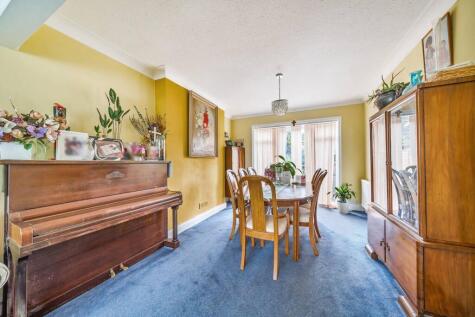 Cheviot Gardens, Cricklewood, London, NW2