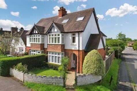 Weydon Hill Road, Farnham, Surrey, GU9