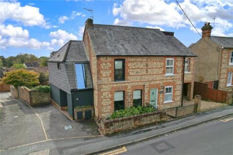 Upper Hale Road, Farnham, Surrey, GU9