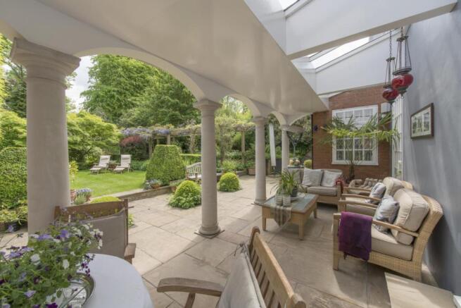 8 bedroom detached house for sale in Stormont Road, Kenwood, N6