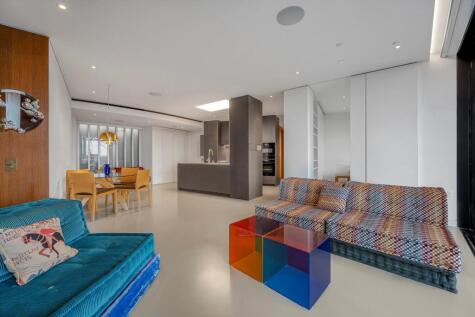 1 Lewis Cubitt Square, King's Cross, London, N1C