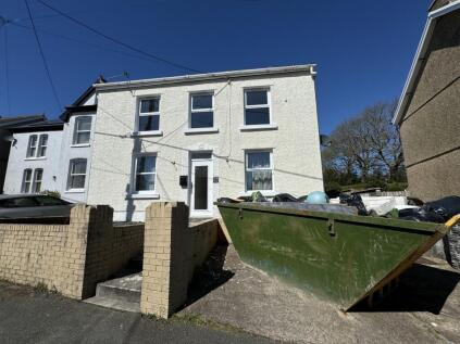Llandeilo Road, Upper Brynamman, Ammanford, Carmarthenshire.