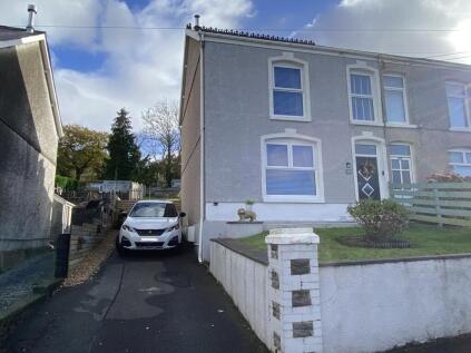 Heol Y Gors, Cwmgors, Ammanford, Carmarthenshire.