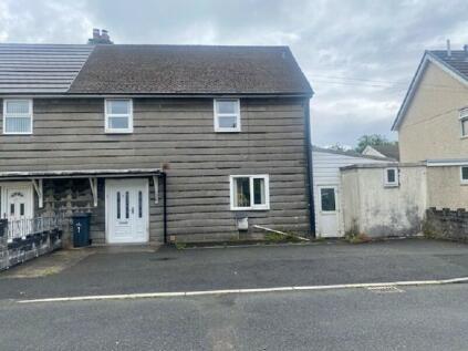 Ystradgynlais - 2 bedroom semi-detached house for sale