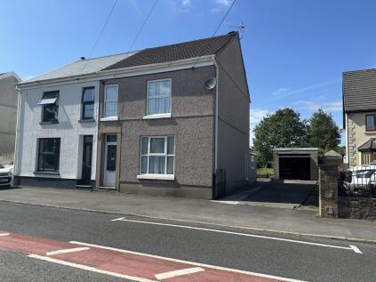 Brecon Road, Ystradgynlais, Powys.