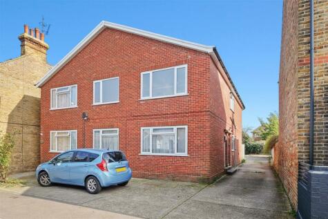 Whitstable - 2 bedroom apartment for sale