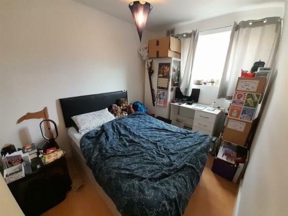 2. Bedroom 1.jpg