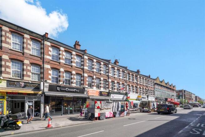 First Floor Flat, 335 North End Road - Rq5Y5bIifJA