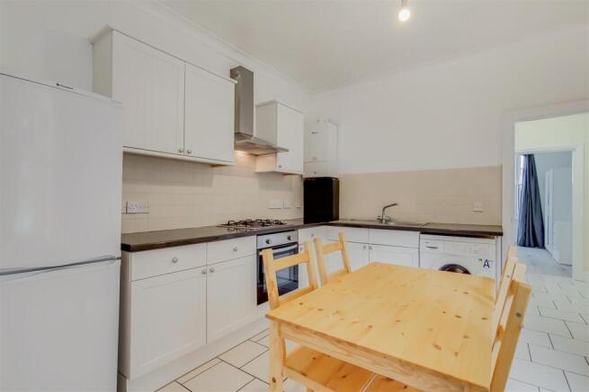 3_Kitchen-1.jpg