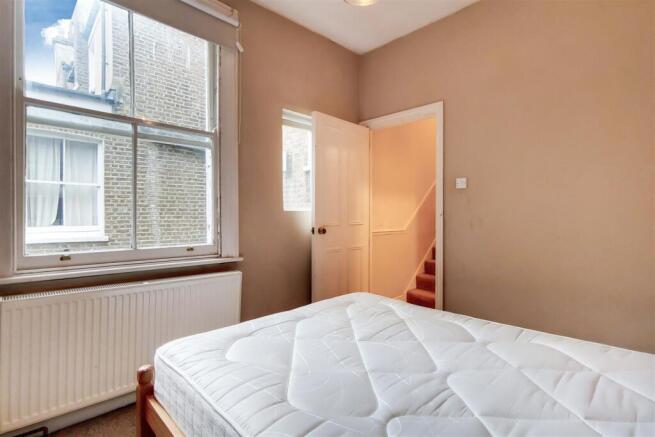 5_Main Bedroom-1.jpg