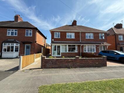 Belmont Avenue, Breaston, DE72