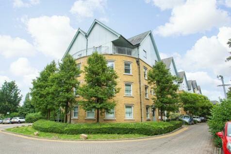 Canterbury - 3 bedroom flat for sale