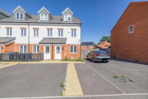 Mexborough Square, Aylesham, Canterbury, Kent, CT3