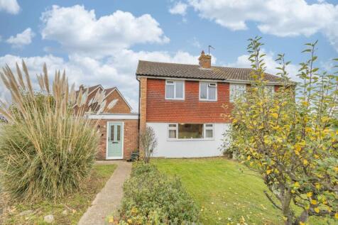 Cedar Road, Sturry, Canterbury, Kent, CT2