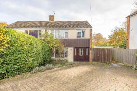 Glen Iris Close, Canterbury, Kent, CT2