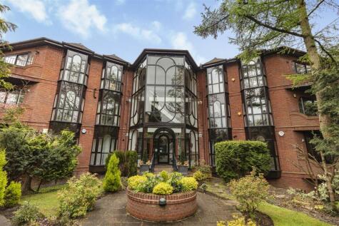 South Downs Road, Hale