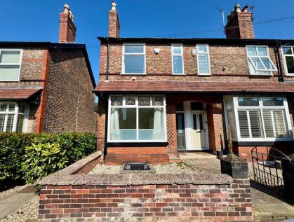 Oak Road, Hale, WA15 9JA