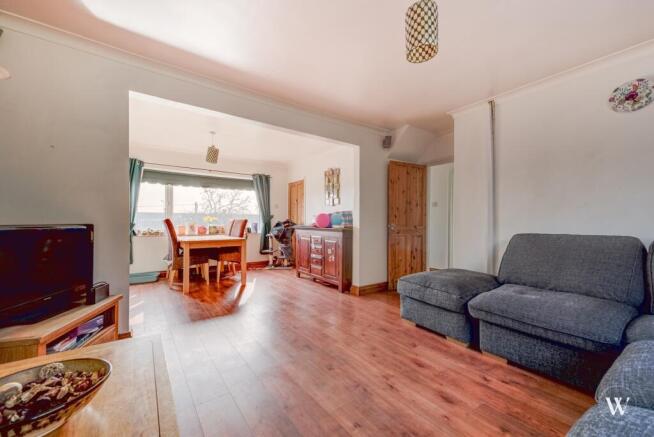 Living/Dining Room