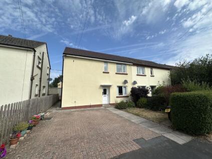 Adelaide Gardens, Brecon, LD3