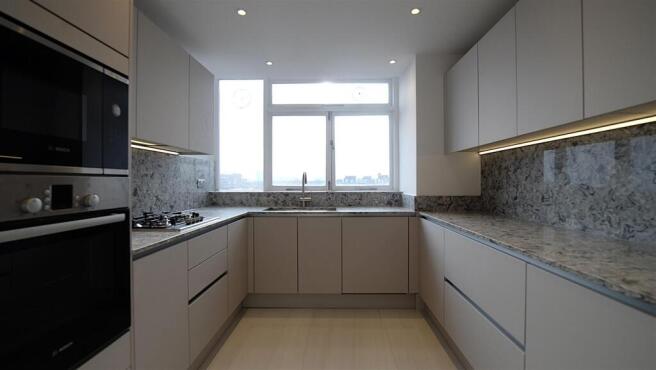 kitchen 1.JPG