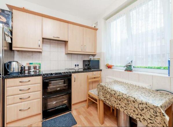 Kitchen.JPG