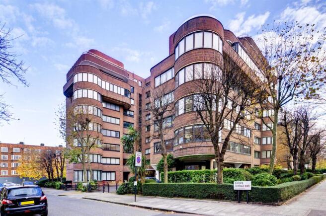 3 bedroom apartment to rent in Queens Terrace, St John�s