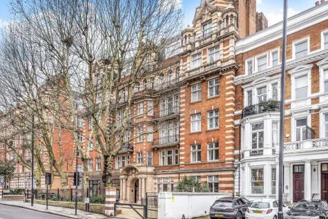 Blomfield Court, Maida Vale, W9