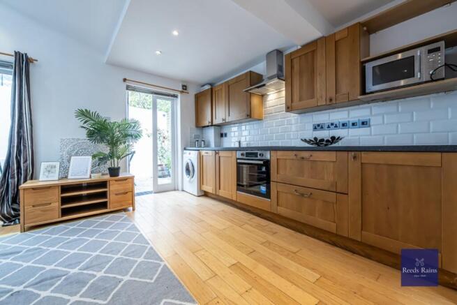 Reception/Kitchen