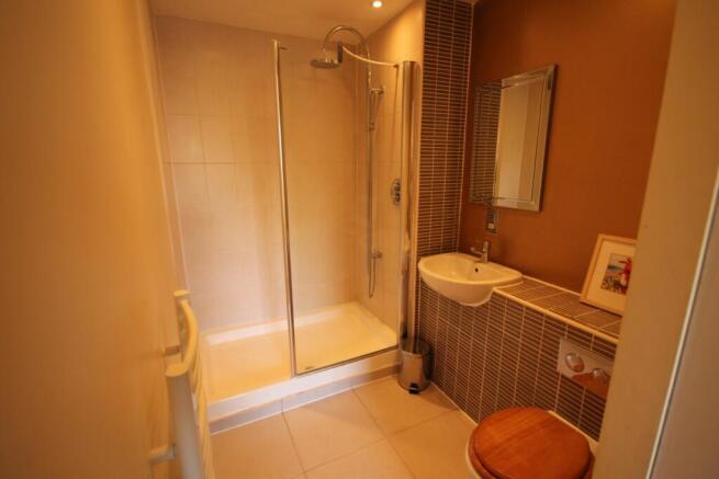 En-suite Shower/WC