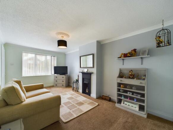 Lounge: