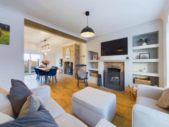 Lounge: